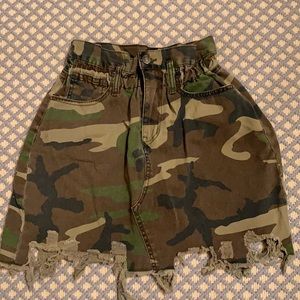 Camo skirt from Forever 21 in size Small.